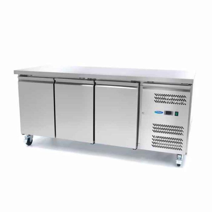 Réfrigérateur de comptoir 465 L 3 portes. MAXIMA 09400405