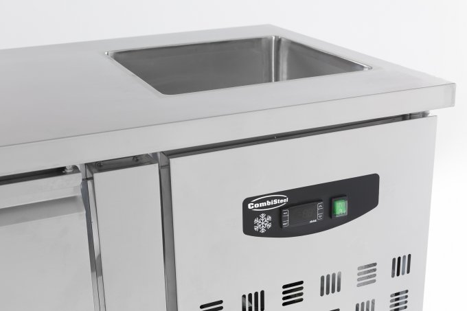 700 TABLE RÉFRIGÉRÉE PLONGE 2 PORTES